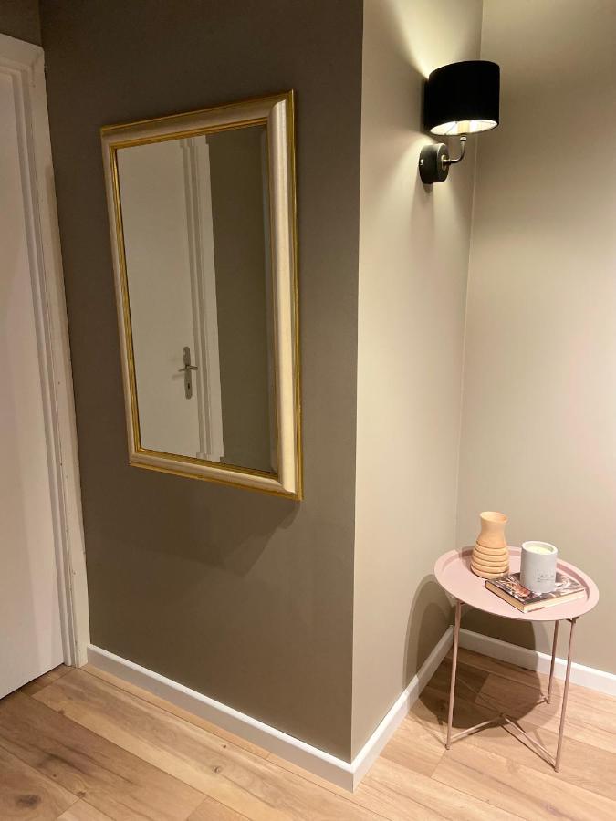 אקורירי Perfectly Located 3 Bedroom Design Apartment מראה חיצוני תמונה
