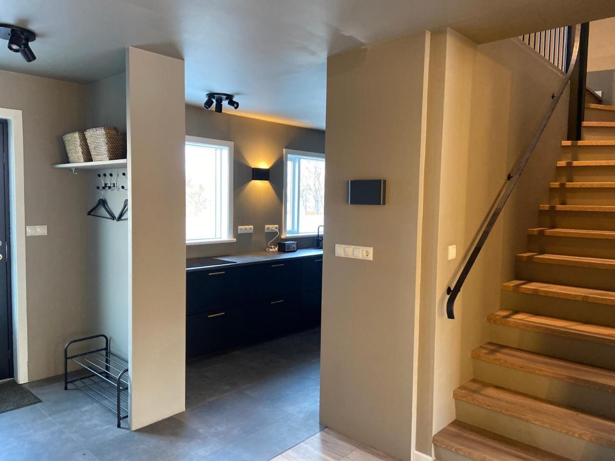 אקורירי Perfectly Located 3 Bedroom Design Apartment מראה חיצוני תמונה