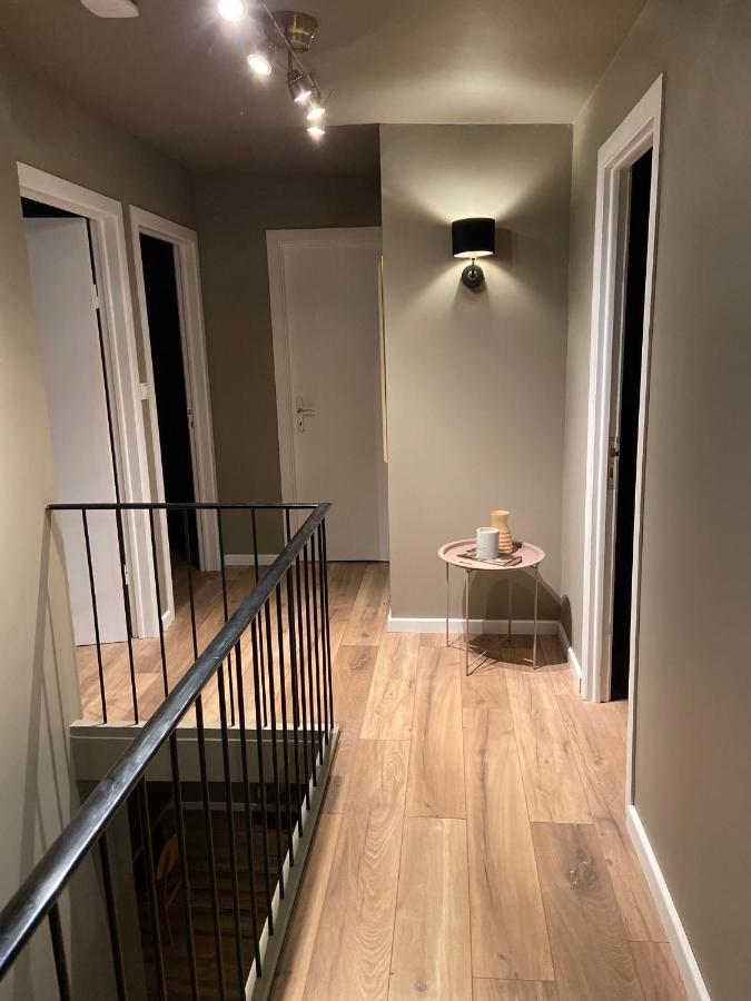אקורירי Perfectly Located 3 Bedroom Design Apartment מראה חיצוני תמונה